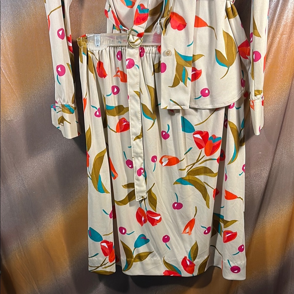 Vintage polyester knit 70’s blouse & skirt Floral Print Women's Dress A2 - Picture 2 of 6